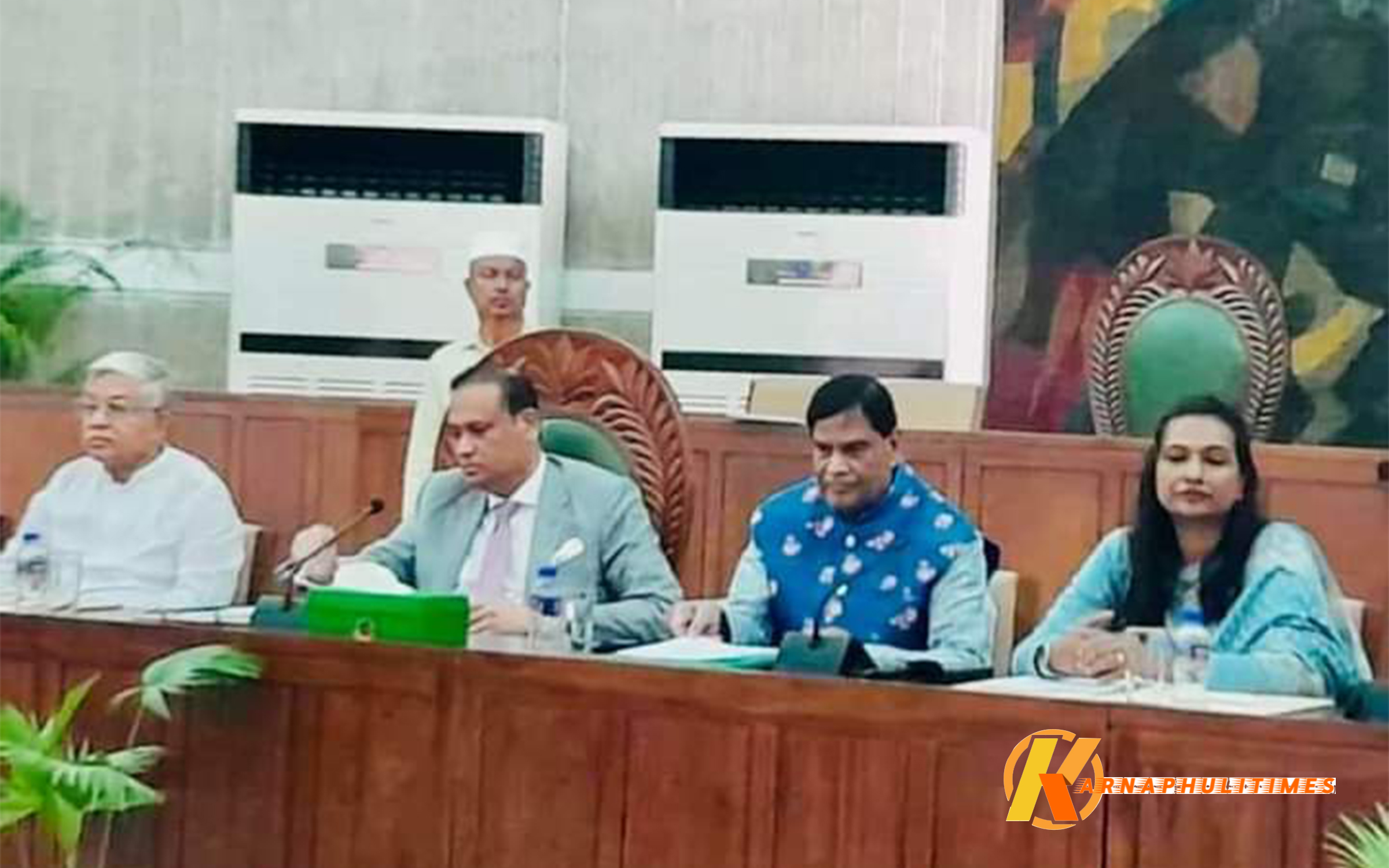 সাবেক ভূমিমন্ত্রীর অবৈধ সম্পদ অনুসন্ধান চেয়ে করা রিট তালিকা থেকে বাদ